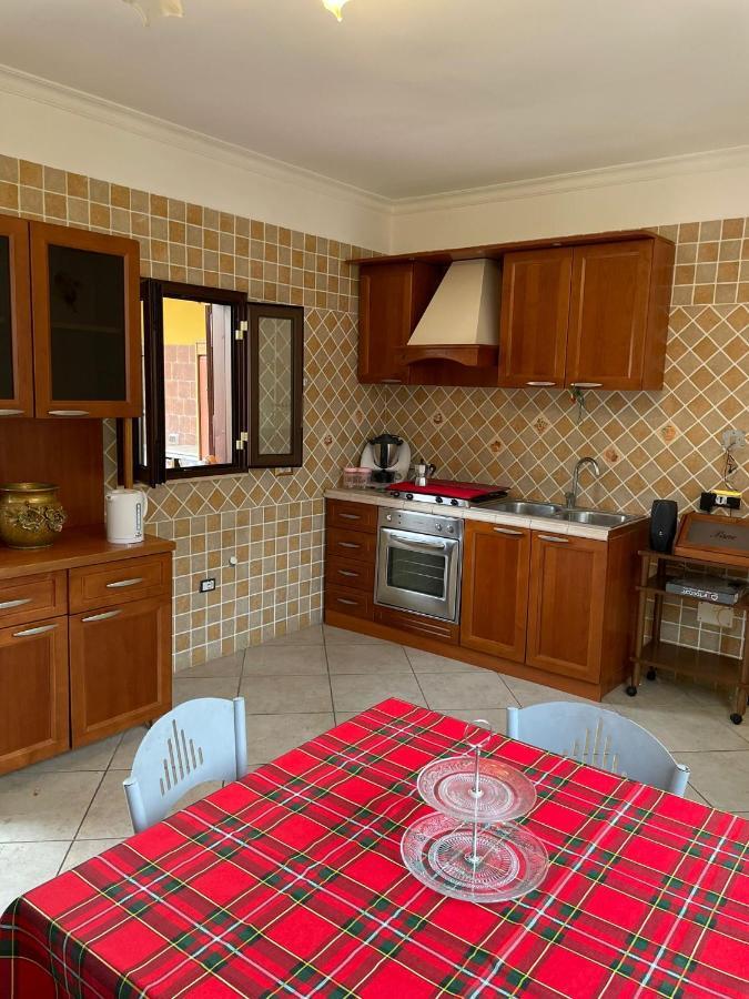 Apartamento La Casa Di Mamma Nápoles Exterior foto